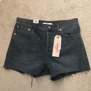 Levi’s Wedgie Shorts